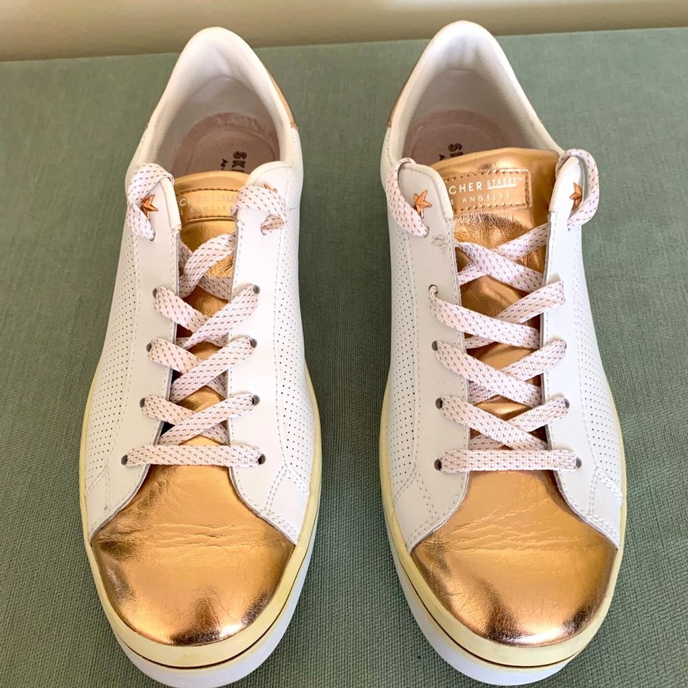Sketchers White w/ Rose Gold Sneakers